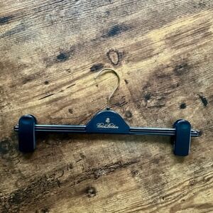 Brooks Brothers Luxury Pant Skirt Hanger Black Gold Logo Adjustable Clips